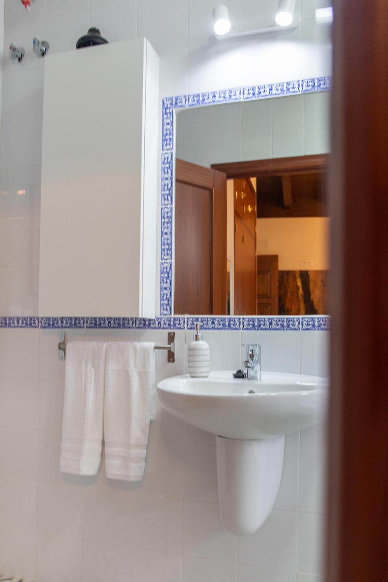 Apartamentos San Francisco Sevilla Kültér fotó